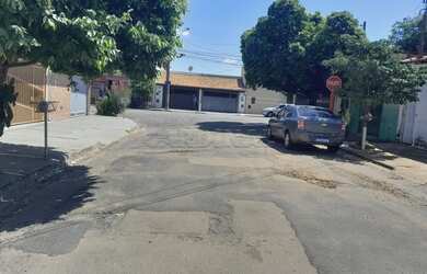 Imagem 3: Sao Carlos - Casa Padrão - Parque Santa Felicia Jardim