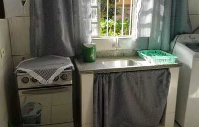 Imagem: A kitnet para alugar possui 1 Dormitório, 1 Banheiro, 1 Vaga