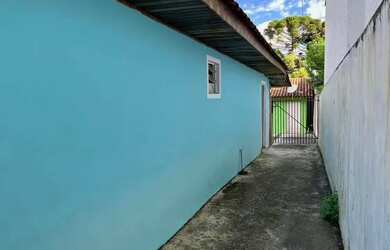 Imagem: A casa à venda possui 2 Dormitórios, 1 Banheiro e 360m² de