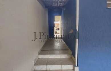 Imagem 4: Casa Sobrado em Jundiaí. Churrasqueira, Varanda, Guarda roupae177m²...