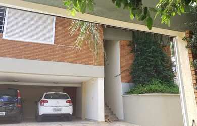 Imagem: O depósito à venda possui e está localizado em Jardim Panorama