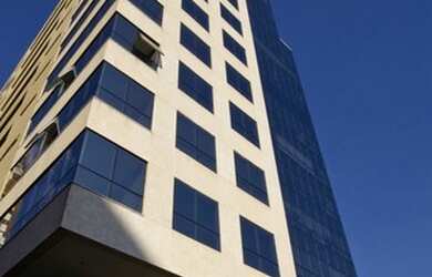 Imagem: O depósito possui 5 Vagas na garagem, 600m² de Área e Imóvel