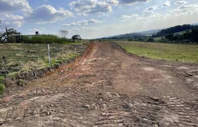Imagem 2: Terreno para venda tem 600 metros quadrados em Planalto Caucaia do Alto...