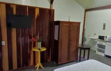 Imagem: A casa possui 1 Dormitório, 1 Banheiro, 35m² de Área e está