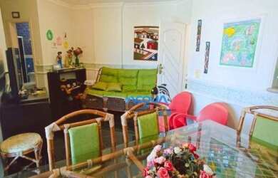 Imagem: O apartamento possui 2 Dormitórios, 1 Banheiro, 2 Vagas na