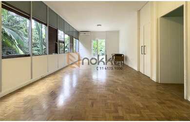 Imagem 15: Casa na Rua Groelândia. 760m² de Área, 5 Vagas na garageme5 Dormitórios