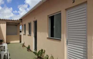 Imagem: A casa em condomínio possui 1 Dormitório, 1 Banheiro e está