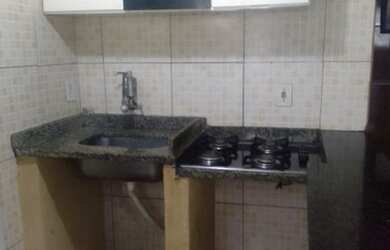 Imagem 5: Aluga-se casa pequena já com água e lus. Sem deposito por 800 reais