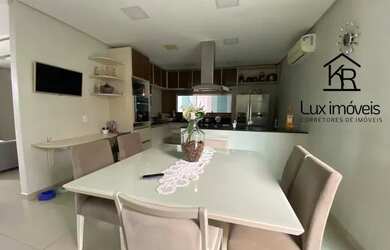 Imagem 7: 3 suítes, fino acabamento na Ponta Negra, aceita financiamento