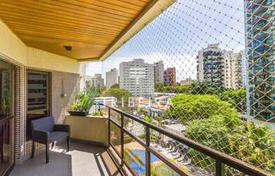 Imagem 8: Imóvel de 240m², com 4 dormitórios sendo 2 suítes