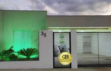 Imagem: A casa em condomínio possui 4 Dormitórios, 4 Banheiros, 4