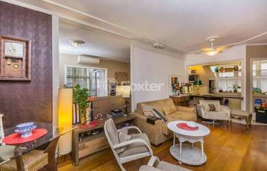 Imagem: O apartamento possui 2 Dormitórios, 3 Banheiros, 1 Vaga na