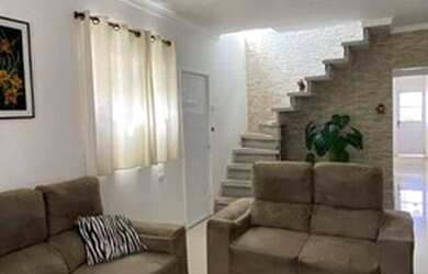 Imagem: A casa em condomínio possui 3 Dormitórios, 2 Banheiros, 2