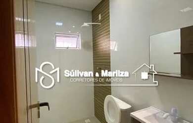 Imagem: A casa possui 2 Dormitórios, 1 Banheiro e 2 Vagas na garagem