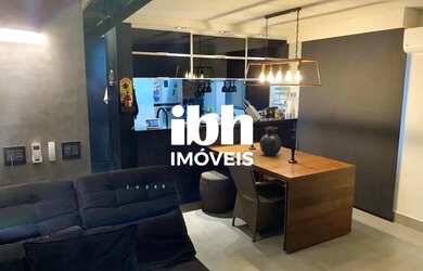 Imagem: O apartamento possui 1 Dormitório, 1 Banheiro, 2 Vagas na garagem