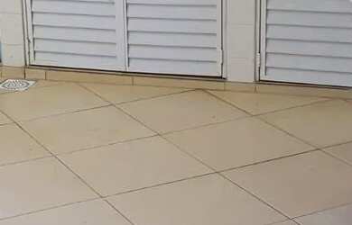 Imagem 6: Casa em Lauro de Freitas. Piscina, Churrasqueira, Varandae168m² de Área