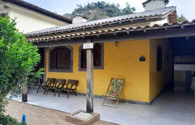 Imagem: A casa em condomínio possui 2 Dormitórios, 3 Banheiros, 2