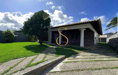 Imagem: A casa possui 3 Dormitórios, 4 Banheiros, 1 Vaga na garagem