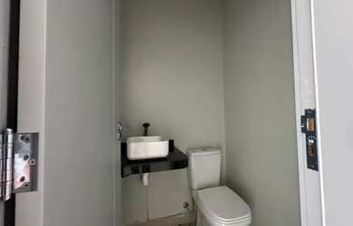 Imagem 8: COND. JARDIM MARSELHA- CASA AMPLA E CONFORTÁVEL