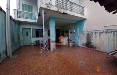 Imagem: A casa possui 2 Dormitórios, 1 Banheiro, 50m² de Área e