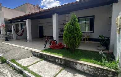 Imagem: A casa em condomínio possui 2 Dormitórios, 1 Banheiro, 2 Vagas