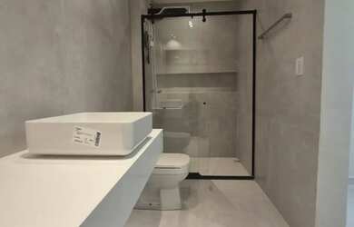 Imagem 8: Excelente casa com piscina localizada no bairro Papagaio