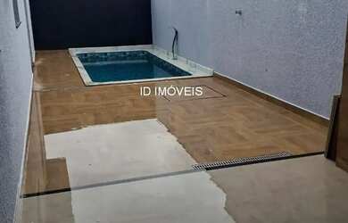 Imagem: A casa em condomínio à venda possui 3 Dormitórios, 3 Banheiros