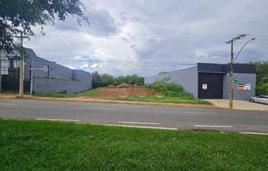 Imagem: O terreno possui 1.504m² de Área e está localizado em Jardim