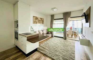 Imagem: O apartamento possui 1 Dormitório, 1 Banheiro, 1 Vaga na garagem