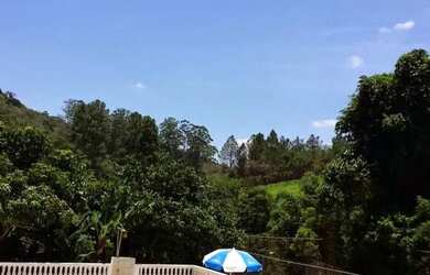 Imagem: A chácara possui 4.000m² de Área e está localizado em Vila