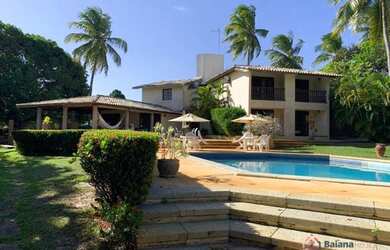 Imagem: A casa possui 5 Dormitórios, 1 Banheiro, 2.000m² de Área