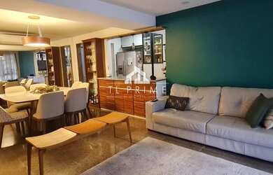 Imagem: A casa em condomínio possui 4 Dormitórios, 3 Banheiros, 2