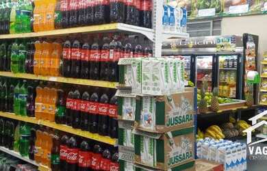 Imagem: O depósito possui 750m² de Área e está localizado em Centro