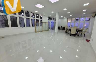 Imagem 9: Sobrado Alto Padrão. Ar-condicionado, Guarda roupa, 650m² de Áreae5...