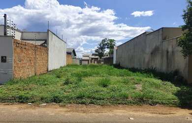 Imagem: O terreno possui 270m² de Área e está localizado em Plano
