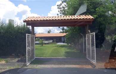 Imagem: A chácara possui 600m² de Área, Churrasqueira, Ar-condicionado