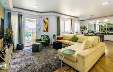 Imagem: O apartamento possui 3 Dormitórios, 5 Banheiros, 3 Vagas na