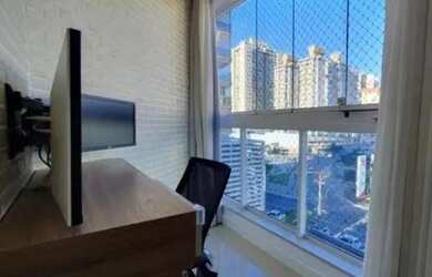 Imagem: O apartamento possui 2 Dormitórios, 2 Banheiros, 2 Vagas na