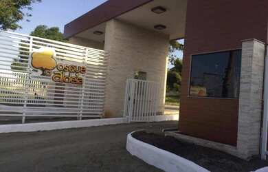 Imagem: O terreno possui 198m² de Área e está localizado em Santo