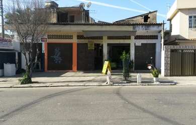 Imagem: A casa possui 1 Dormitório, 1 Banheiro, 50m² de Área e Imóvel