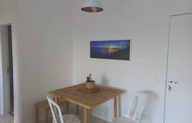 Imagem: O apartamento possui 2 Dormitórios, 2 Banheiros, 1 Vaga na