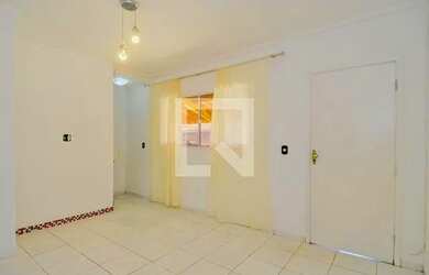 Imagem: A casa em condomínio possui 3 Dormitórios, 2 Banheiros, 2