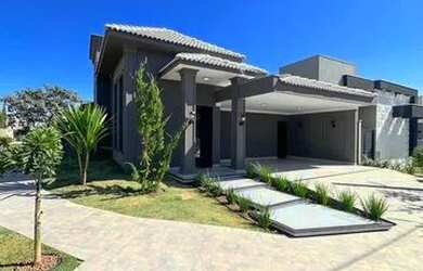 Imagem: A casa em condomínio possui 3 Dormitórios, 4 Banheiros, 4