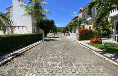 Imagem: A casa em condomínio possui 3 Dormitórios, 3 Banheiros, 2