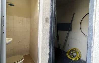 Imagem 13: Casa Comercial. 150m² de Áreae1 Vaga na garagem