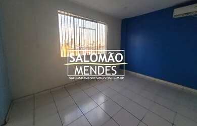 Imagem: O depósito possui 5 Vagas na garagem e 1400m² de Área e está