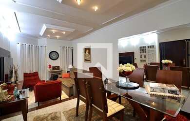 Imagem: O apartamento possui 3 Dormitórios, 3 Banheiros, 2 Vagas na