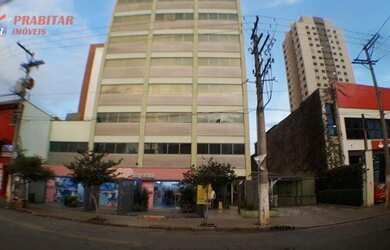 Imagem: O depósito possui 1 Vaga na garagem e 31m² de Área e está