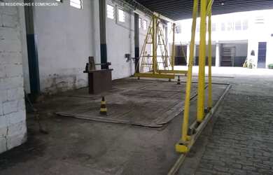 Imagem: O depósito possui 815m² de Área e está localizado em Socorro