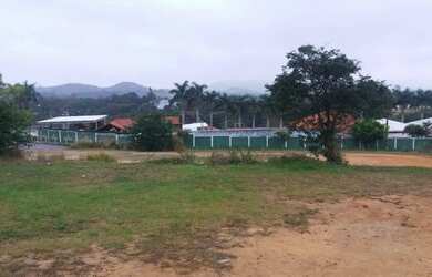 Imagem 3: Terreno em Santa Cruz. Varandae605m² de Área